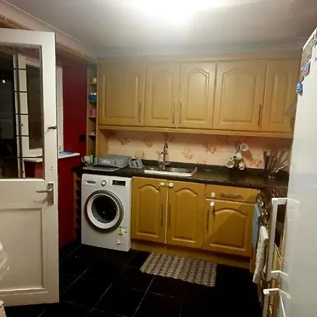 Private Room With Free Parking Close To Lake Side West Thurrock Exterior photo